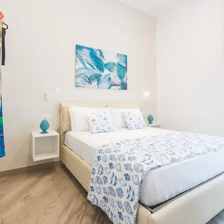 Tower Апартаменти Сорренто